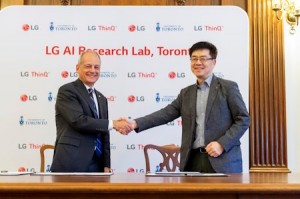 Merik Gertler, rektor Univerziteta u Torontu, i dr I.P. Park, predsednik i tehnološki direktor kompanije LG